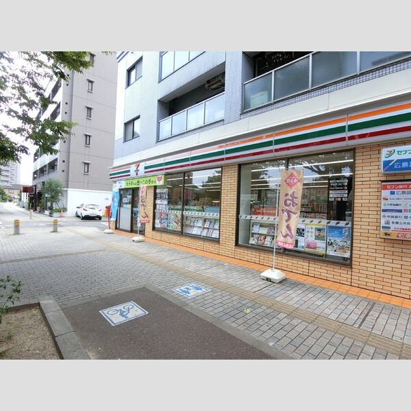 現地周辺 (セブンイレブン広島祇園新道店まで143m)