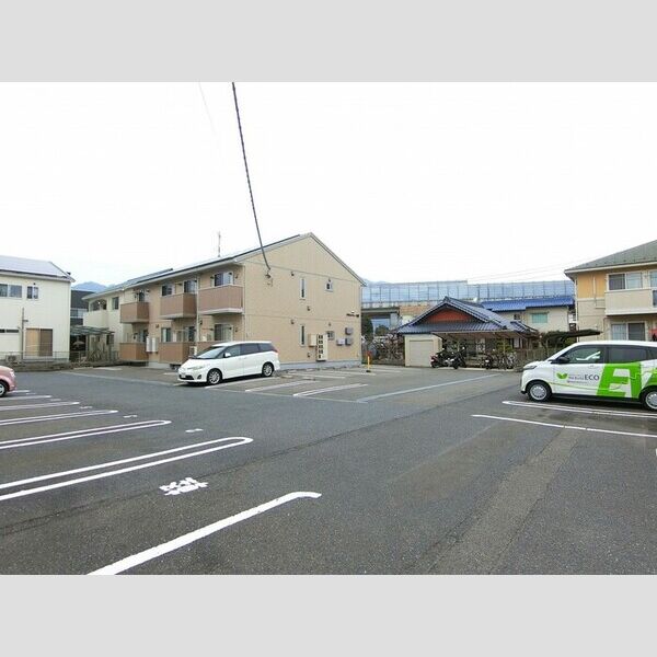 駐車場 (駐車場)