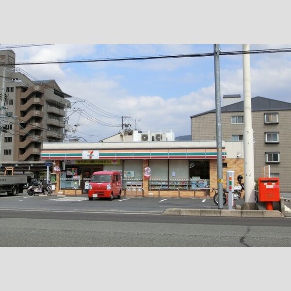 現地周辺 (セブンイレブン広島西原9丁目店まで329m)