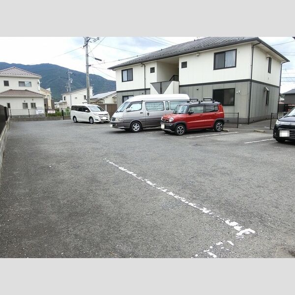 駐車場 (駐車場)