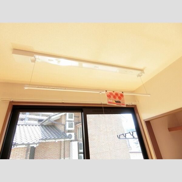 その他 (室内物干し)