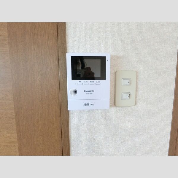 その他設備 (TVインターホン)