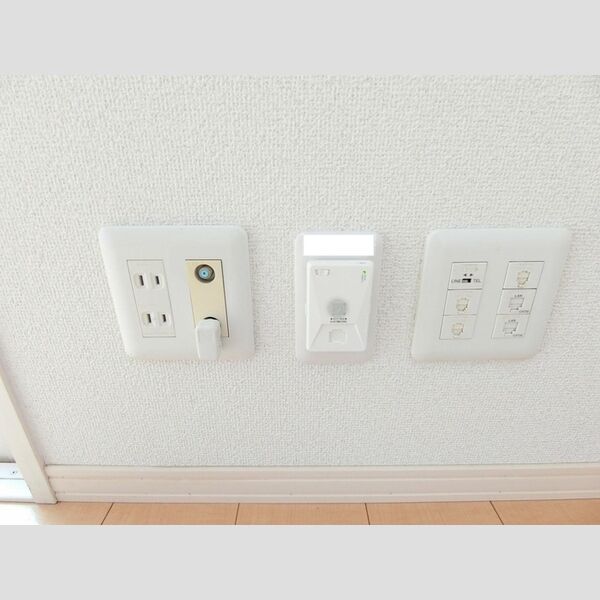 その他 (インターネット接続)