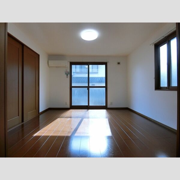 その他 (南洋室8帖(エアコン付))