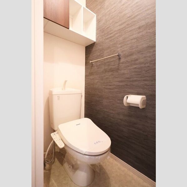 トイレ (トイレ(温水洗浄暖房便座))