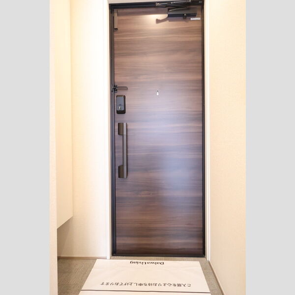 玄関 (玄関(室内側))