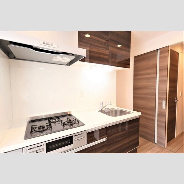 キッチン (システムキッチン)