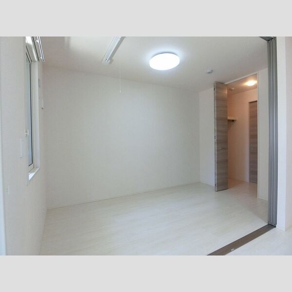 その他 (洋室5帖(室内物干し付き))