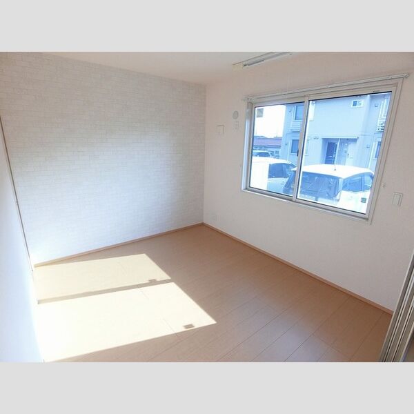 その他 (洋室5,3帖(室内物干し付き))