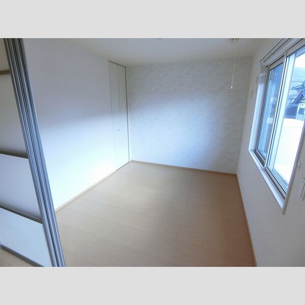 その他 (洋室5,3帖(室内物干し付き))