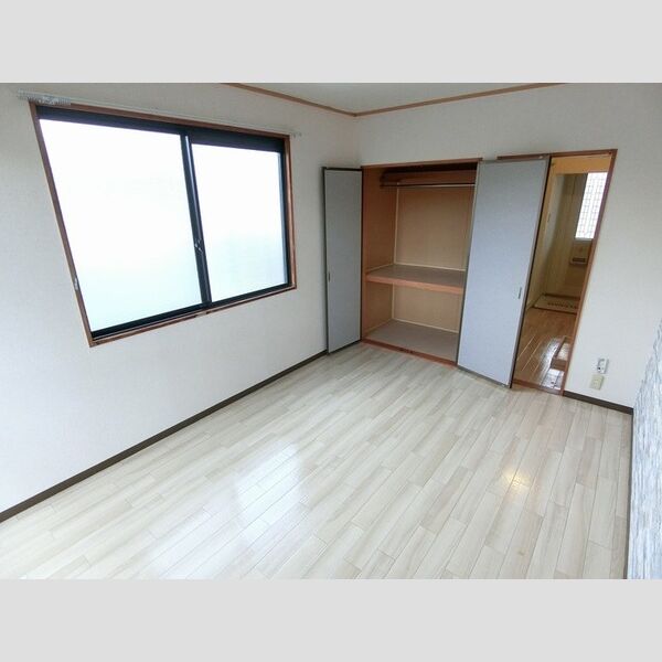 その他 (洋室6帖(エアコン付き))