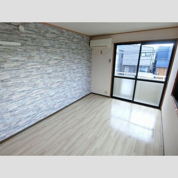 居室・リビング (洋室6帖(エアコン付き))