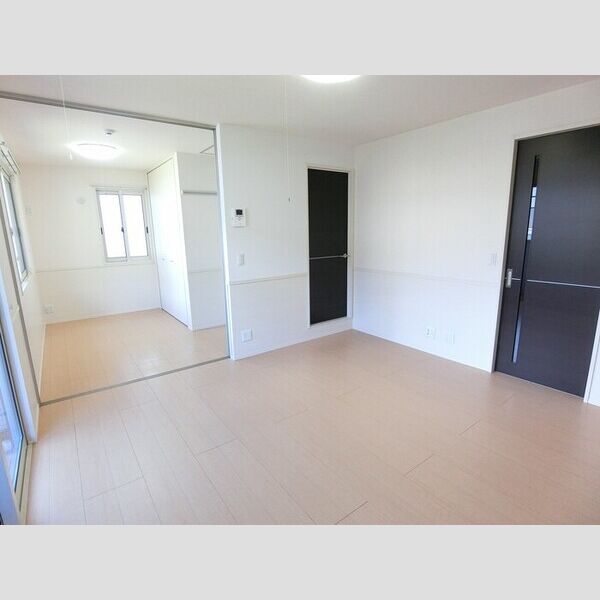 その他 (LDK8,5帖(エアコン・室内物干し付き))