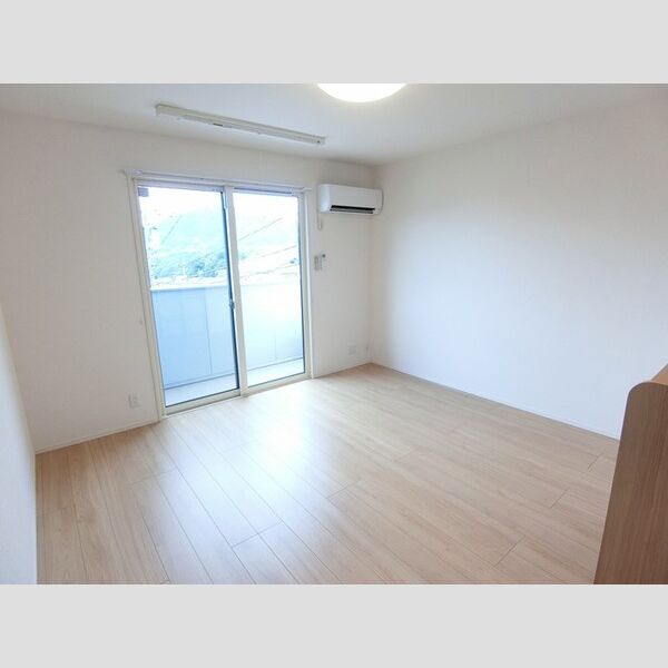 居室・リビング (LDK11,7帖(エアコン・室内物干し付き))