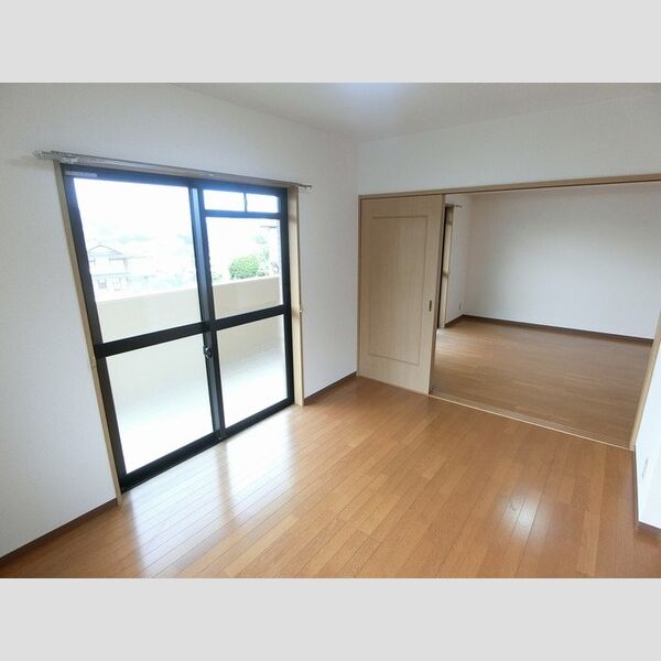 その他 (洋室6帖)