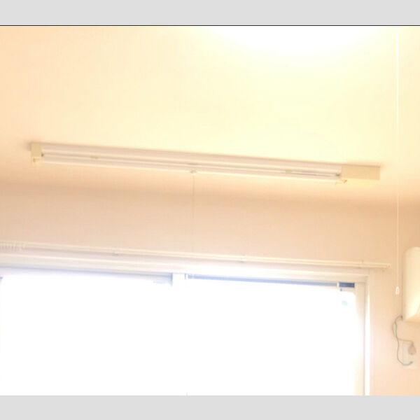 その他 (室内物干し)