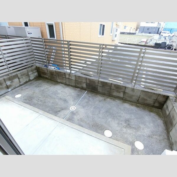 その他 (専用庭)