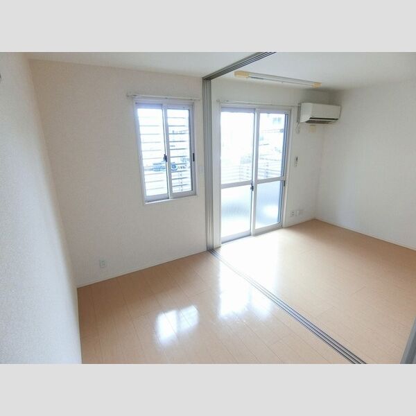 その他 (洋室3帖)