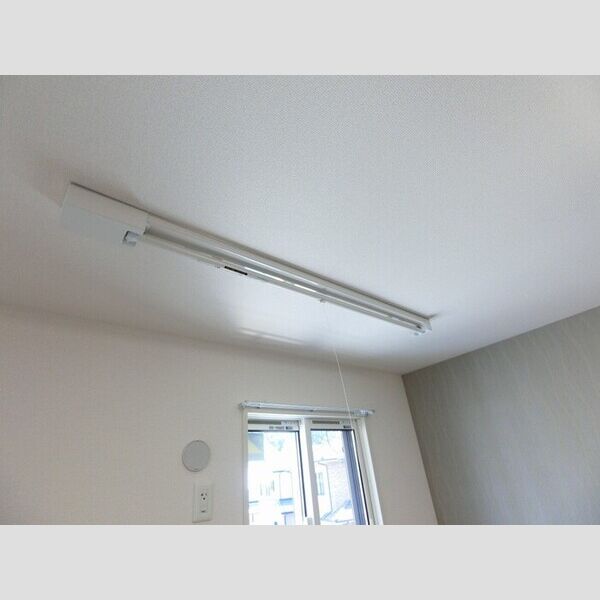 その他 (室内物干し)