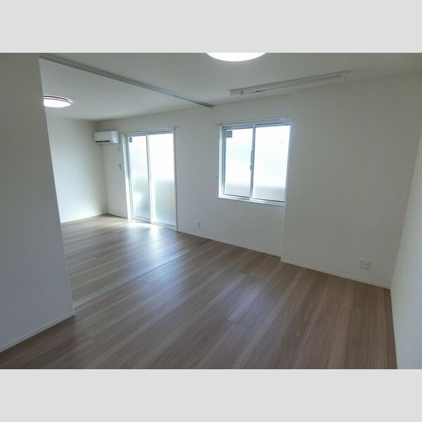 その他 (洋室7,5帖(室内物干し付き))