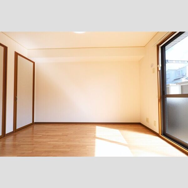 その他 (南洋室6帖(室内物干し付き))