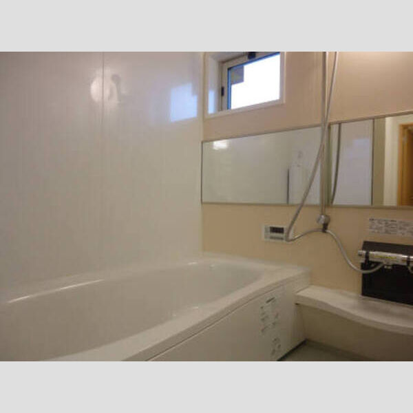 バス (C202:浴室)