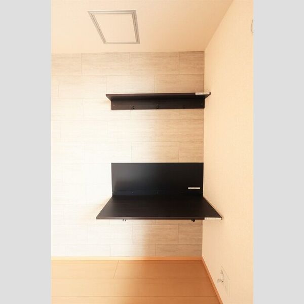 その他 (ワークデスク(東洋室))