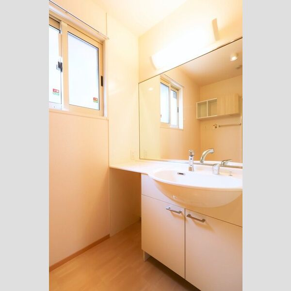 洗面所 (洗髪洗面化粧台)