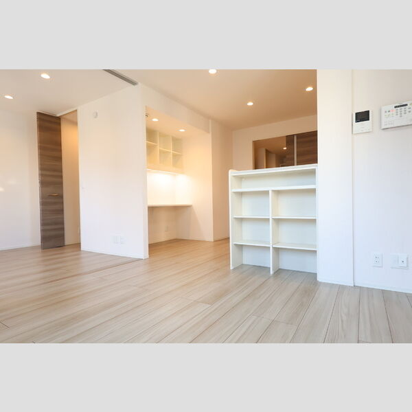 居室・リビング (LDK11.6帖(バルコニー側))