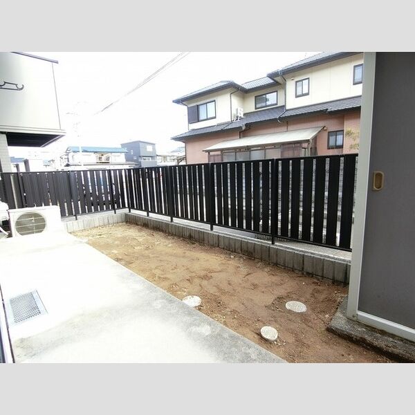 その他 (専用庭)