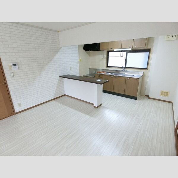 その他 (LDK16帖(エアコン付き))