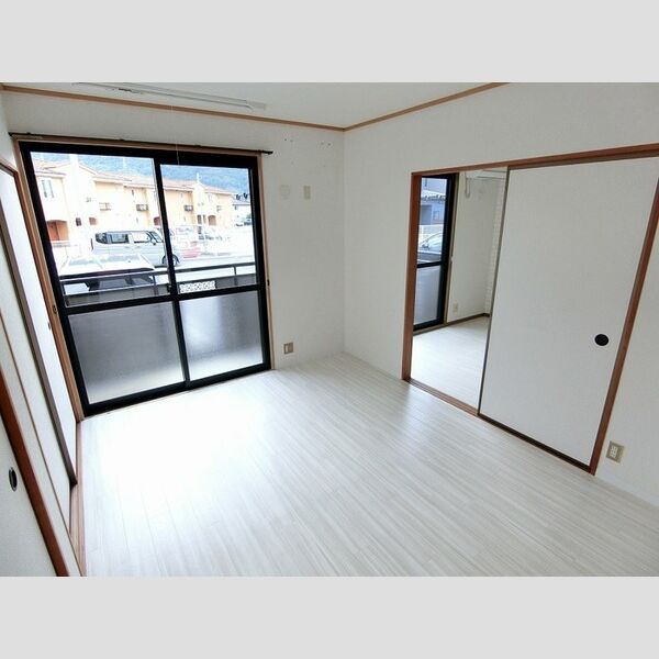 その他 (南洋室6帖(室内物干し付き))