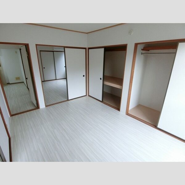 その他 (南洋室6帖(室内物干し付き))