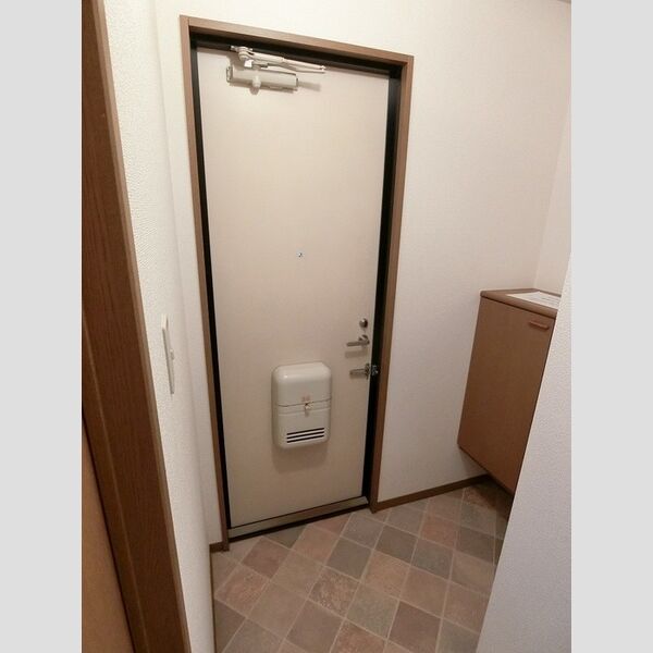 玄関 (玄関(室内側))