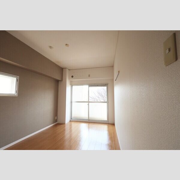 その他 (洋室7帖)