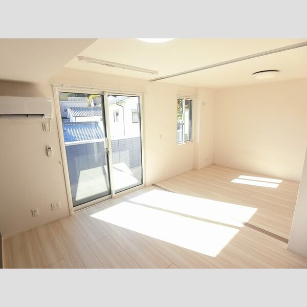 その他 (LDK9,5帖(エアコン・室内物干し付き))