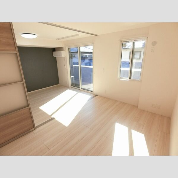 その他 (洋室6帖)