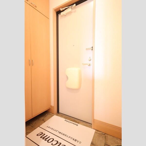 玄関 (玄関(室内側))