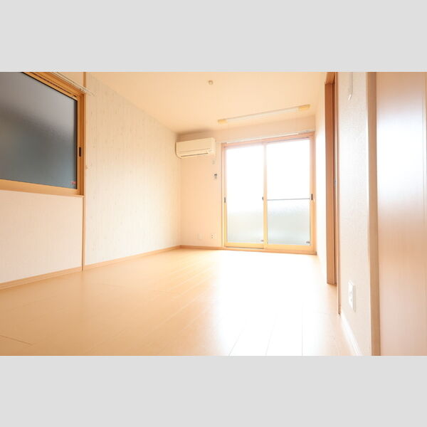 居室・リビング (LDK10.5帖(エアコン・室内物干し付き))