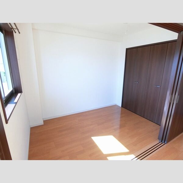 その他 (洋室3,9帖)