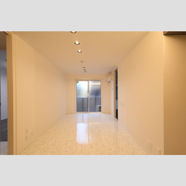 居室・リビング (LDK(13.7帖・エアコン付き))