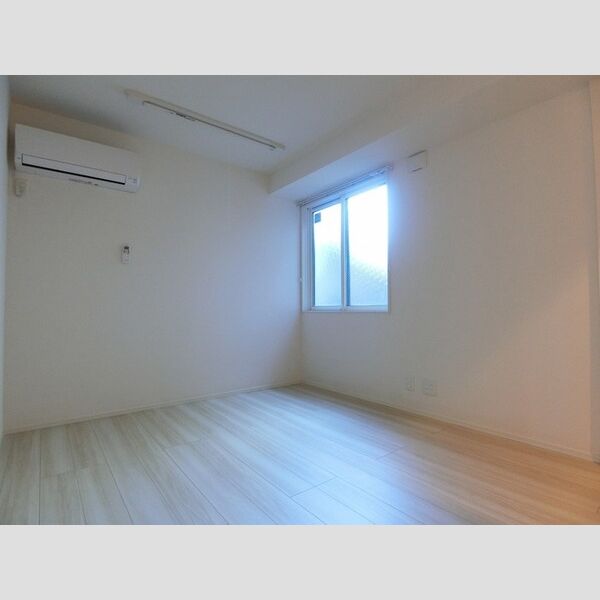 その他 (南洋室(エアコン・室内物干し付き))