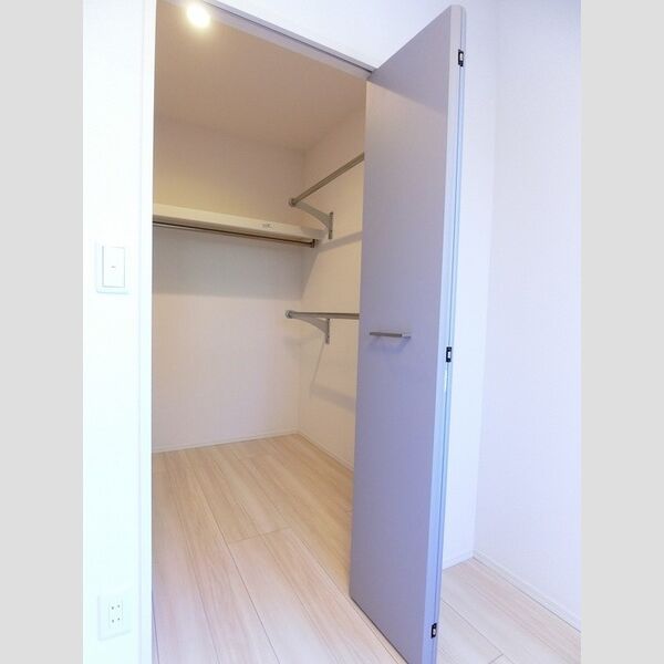 その他 (ウォークインクローゼット(北洋室))