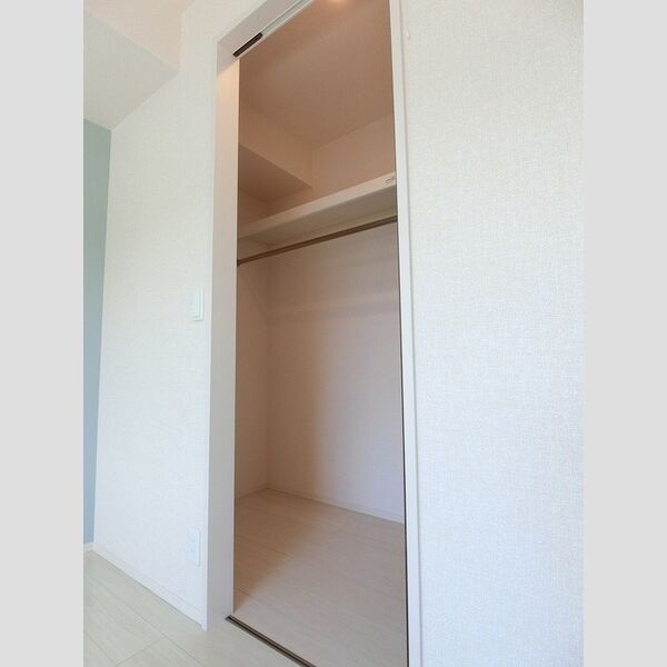 その他 (クローゼット)