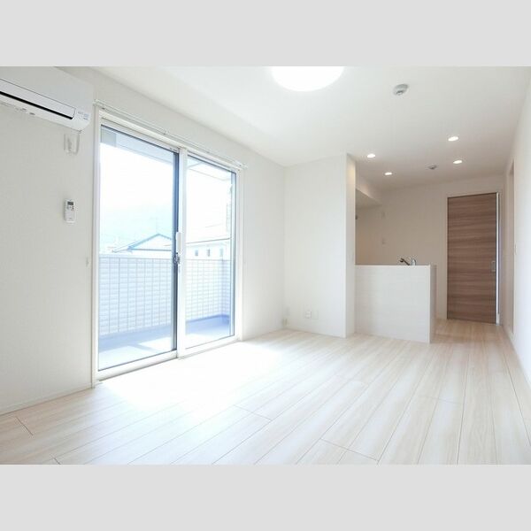 居室・リビング (LDK10,5帖(エアコン付き))