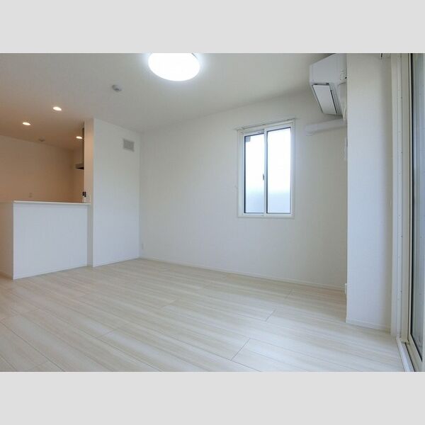 その他 (LDK10,5帖(高効率エアコン付き))