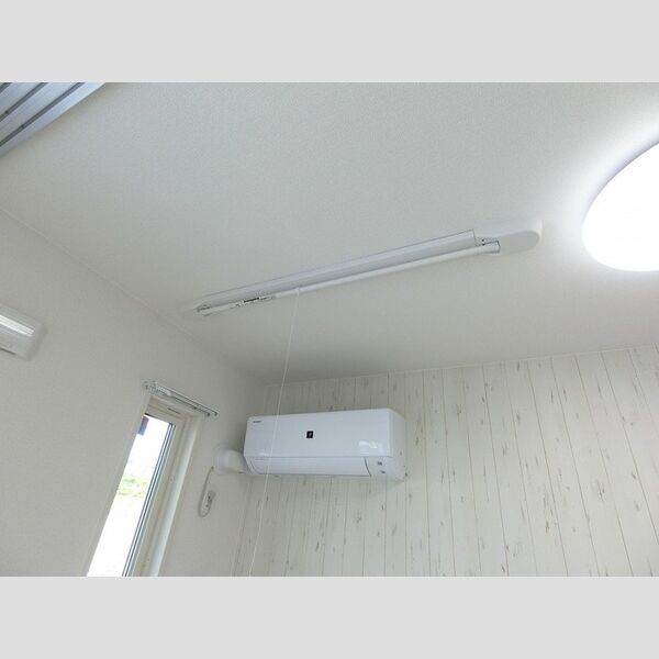 その他 (エアコン・室内物干し付き(洋室))