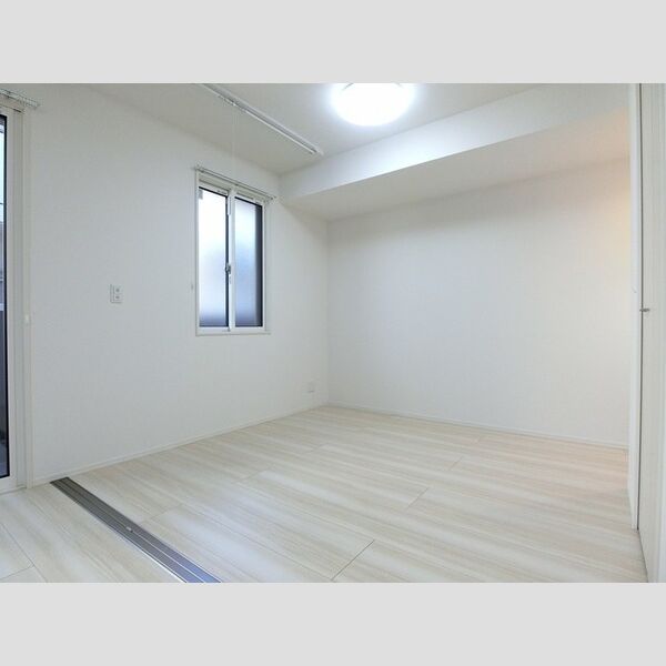 その他 (洋室5帖(室内物干し付き))