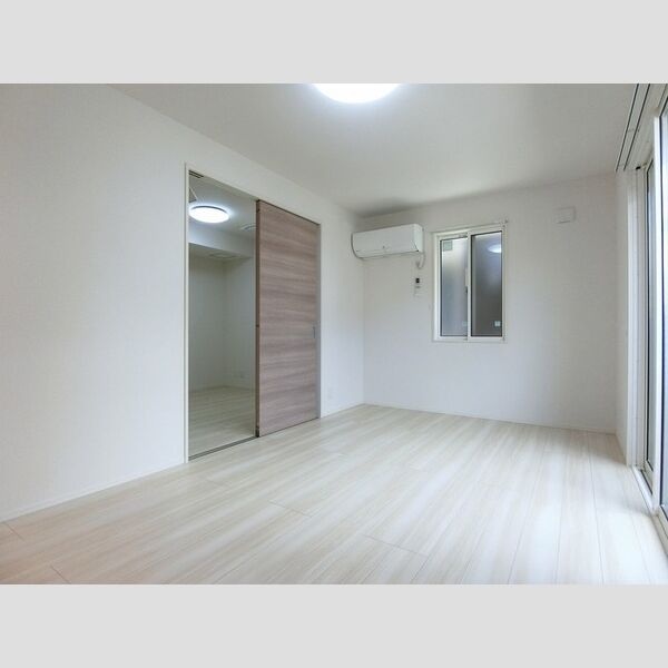 その他 (LDK12帖(高効率エアコン付き))