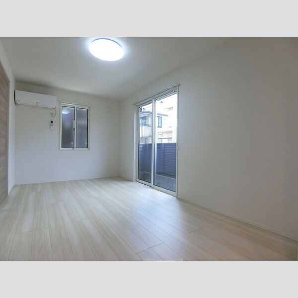 居室・リビング (LDK12帖(高効率エアコン付き))